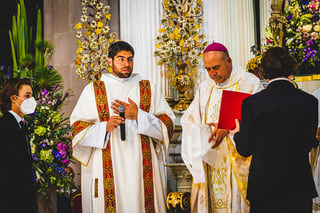 En la imagen aparece el sacerdote Jorge de Jesús Herrera Álvarez del Castillo en octubre del 2020 cuando fue ordenado diácono. (CORTESÍA)