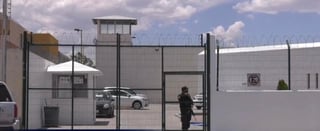 Al interior del Centro Penitenciario Femenil de Saltillo, se detectaron diez casis de COVID-19, por lo que ya se encuentran aislados y bajo observación, según dio a conocer la Secretaría de Salud.