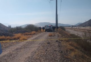 El cuerpo de un hombre con múltiples huellas de violencia fue localizado la tarde del martes en los límites de Lerdo y Gómez Palacio, a un costado del río Nazas. (EL SIGLO DE TORREÓN)