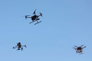 Estos drones harán entregas de cargas de hasta 2.5 kilos en distancias de hasta 3 kilómetros. (ARCHIVO)