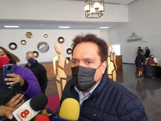 El Fiscal de Coahuila, Gerardo Márquez Guevara, confirmó que hay 50 denuncias contra funcionarios de diversos municipios, por uso indebido de funciones y peculado. (MARY VÁZQUEZ)