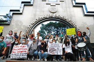 Contempla la suspensión del apoyo económico para estudiantes que protesten. (ARCHIVO)