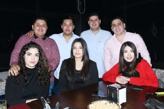 Andrea López, Alejandra Muñoz, Laura Castañeda, Sergio Olmos, Jorge Valle, Uriel Medrano y Jesús Olmos (EL SIGLO DE TORREÓN/FERNANDO COMPEÁN) 