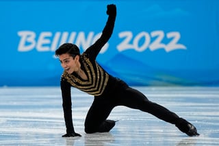 Donovan Carrillo hace historia y debuta en Beijing 2022 ¡El primer mexicano en el patinaje artístico en 30 años!