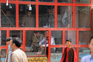 Se calcula que el 95% de la población afgana no consume suficiente comida diariamente. (ARCHIVO)