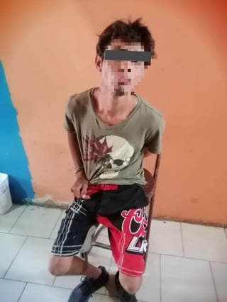 El joven fue detenido tras presuntamente robarle a su propia abuela una cantidad de 12 mil pesos en efectivo.