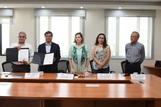 El convenio fue firmado en las oficinas de la Dirección General de Desarrollo Económico de Torreón. (EL SIGLO DE TORREÓN)