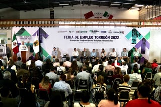 A la inauguración acudieron el gobernador Miguel Riquelme, el alcalde Román Cepeda y la secretaria del Trabajo, Nazira Zogbi. (EDIE RUÍZ)