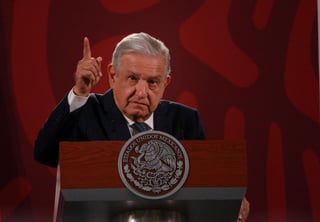 Obrador mencionó que les tiene mucha confianza a los posibles aspirantes presidenciales porque los estima, son sus compañeros y ellos reconocen que esto es lo mejor. (ARCHIVO)