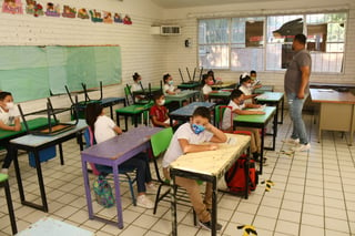En el mes de julio se registran altas temperaturas en Coahuila y algunas escuelas tienen problemas con la ventilación.