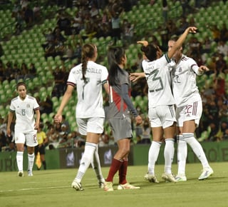 La Selección Mexicana femenil no tuvo piedad con Perú y se impuso 5-1 en la primera vez que disputan un duelo en el Corona.
