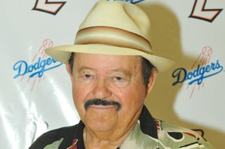 Fallece 'scout' Mike Brito, responsable de la llegada del lanzador mexicano Fernando Valenzuela a Dodgers