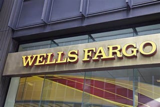 JP Morgan y Wells Fargo registraron caídas en las ganancias del segundo trimestre debido a que los bancos reservaron más fondos para pérdidas crediticias. (ESPECIAL)