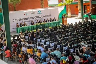 Se gradúan estudiantes del Conalep San Pedro