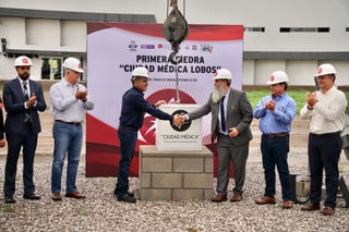 Colocan primera piedra de Ciudad Médica Lobos de Gómez Palacio | El Siglo  de Torreón