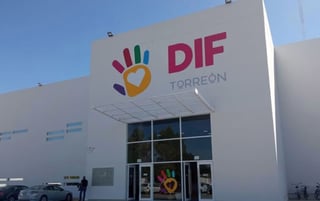 DIF Torreón presentó el listado de las escuelas hasta donde se llevan dos de sus programas.