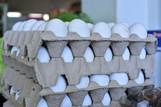 En todo el país, la producción de huevo reportada, transcurridos nueve meses del año, fue de dos millones 579 mil 670 toneladas.