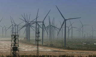 Debido a la fallida política energética se cancelaron unos 24 proyectos en la entidad, por lo que 2022 'pudo ser mejor'. (ARCHIVO)