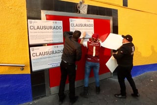 Locura por un vaso: personas acampan en la puerta de locales de Starbucks  para conseguir un termo de edición limitada - Infobae