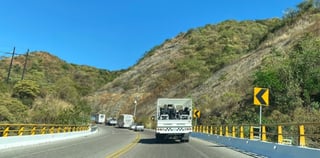 Hacen un llamado a las autoridades para que realicen operativos permanentes en la supercarretera Durango-Mazatlán. (EL SIGLO DE TORREÓN)