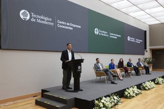 Se efectuó la presentación del libro a cargo del Centro de Empresas Conscientes del Tec de Monterrey. (EL SIGLO DE TORREÓN)