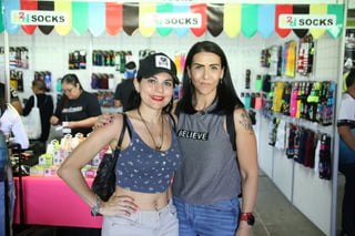 Deyanira Morales y Alejandra Gómez.