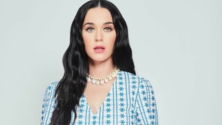 Katy Perry sorprende en redes con su belleza y lado fashionista