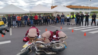 Imparten curso a motociclistas en Frontera