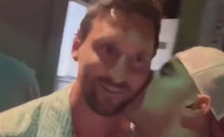 VIDEO: Fan besa a Messi tras cena con su familia en Miami