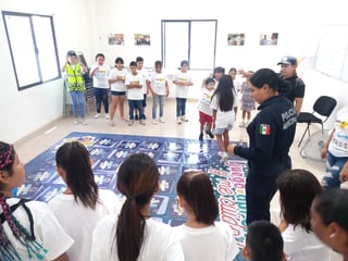 La Policía Preventiva Municipal de Ramos Arizpe ha fortalecido estas pláticas de prevención de riesgos con visitas a planteles educativos.