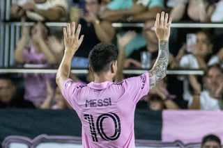 Con dos goles de Messi, Inter Miami clasifica a cuartos de final