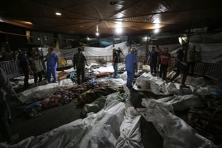 De confirmarse el ataque al Hospital al-Ahli en Gaza, sería por mucho el peor bombardeo israelí en las cinco guerras que ha peleado Israel contra Hamas desde 2008. (AP)