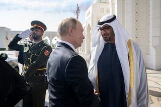 Putin subrayó que 'EAU hace una enorme contribución a la estabilidad de la situación en el mundo, cuando no es miembro permanente del Consejo de Seguridad de la ONU'. (HAMAD AL KAABI / UAE PRESIDENTIA)
