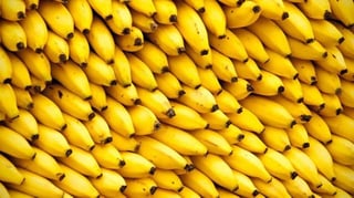 La industria bananera de Costa Rica ve 2024 con 'incertidumbre' debido a los problemas logísticos y climáticos.