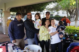 Juanjo, Bárbara, Ana Paula, Emiliano García, Arturo y Karlota.