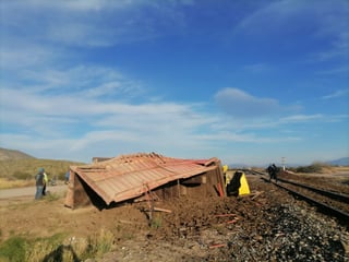 Tren impacta camión de carga en el poblado Nazareno de Abajo de Lerdo