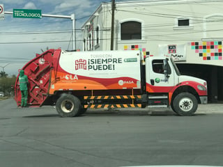 La empresa PASA cuenta con 101 elementos designados para la limpieza de calles y bulevares. (EL SIGLO DE TORREÓN)