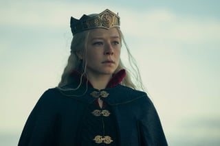  Emma D’Arcy o  Rhaenyra Targaryen.
