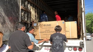 Ayer llegaron los primeros materiales  lectorales a la Junta Distrital 02 del INE en San Pedro.
