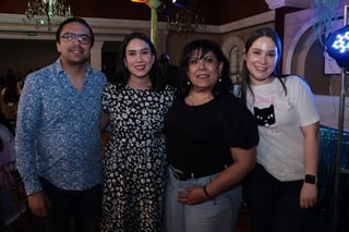 Jorge Lagunas, Beatriz Salazar, María de la Paz Zamora y Jennifer Gómez (EL SIGLO DE TORREÓN / VAYRON INFANTE)