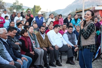 Habitantes de La Loma acudieron a la inauguración del Centro Comunitario de esta localidad. (EL SIGLO DE TORREÓN)