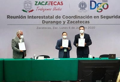 José Rosas Aispuro Torres, se reunió con
su homólogo de Zacatecas, Alejandro Tello Cristera, con la finalidad de firmar un Convenio Interestatal. (CORTESÍA) 