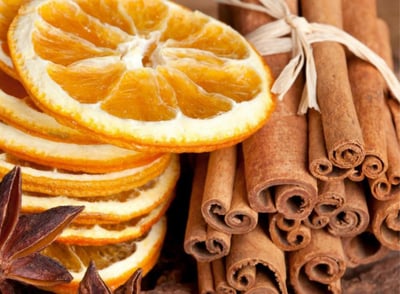 La cáscara de naranja tiene mayores concentraciones de vitamina C que el resto de la fruta. (Especial)