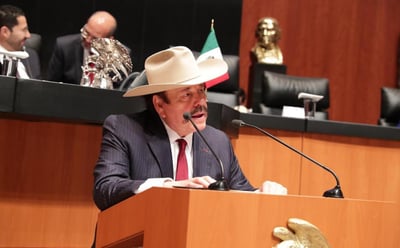 Guadiana anunció su intención de ir por la Presidencia de Saltillo en 2021, y este martes presentó la petición de licencia que será efectiva a partir del 10 de enero.(ARCHIVO)