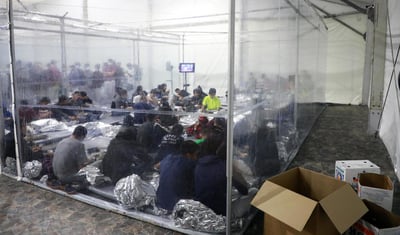 El Gobierno de Estados Unidos divulgó este martes dos videos que muestran las condiciones de vida en dos instalaciones de Texas donde cientos de niños migrantes permanecen bajo custodia de la Oficina de Aduanas y Protección de Fronteras (CBP, en inglés).  (Especial) 