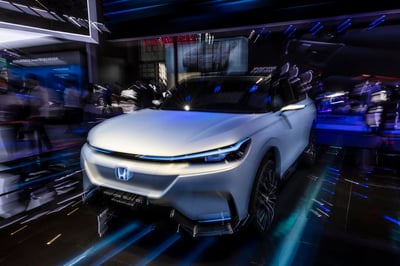 Honda dijo que para 2030 prevé que el 40 % de sus ventas en Norteamérica sean de vehículos de batería y de pilas de combustible, porcentaje que llegará al 80 % en 2035.
(EFE)