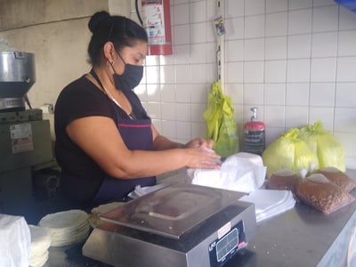 Mientras que en la ciudad de Durango el precio promedio del kilogramo de tortilla se ha sostenido en los 14.50 pesos, en Gómez Palacio ha tenido algunas variaciones.