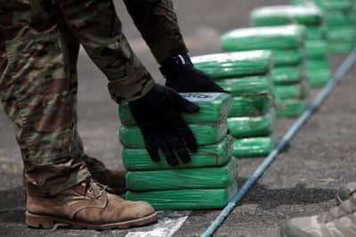 Las autoridades colombianas incautaron 6 toneladas de cocaína de la guerrilla del ELN en una operación realizada en el municipio de Samaniego, en el departamento de Nariño (suroeste), informó este martes el ministro de Defensa, Diego Molano. (ARCHIVO) 
