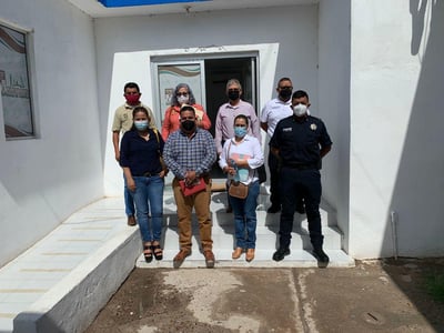 A fin de prevenir robos en los edificios escolares, este martes por la mañana autoridades de la Secretaría de Educación, comisionadas el municipio de Matamoros, se reunieron con mandos de la Dirección de Seguridad Pública. (ARCHIVO)