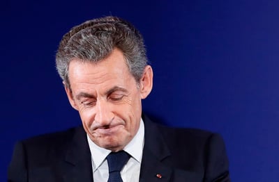 El expresidente francés Nicolas Sarkozy fue condenado este jueves a un año de prisión, que podrá cumplir en arresto domiciliario, por la financiación ilegal de su campaña presidencial de 2012, lo que supone su segunda sentencia de cárcel en poco más de medio año. (EFE) 
